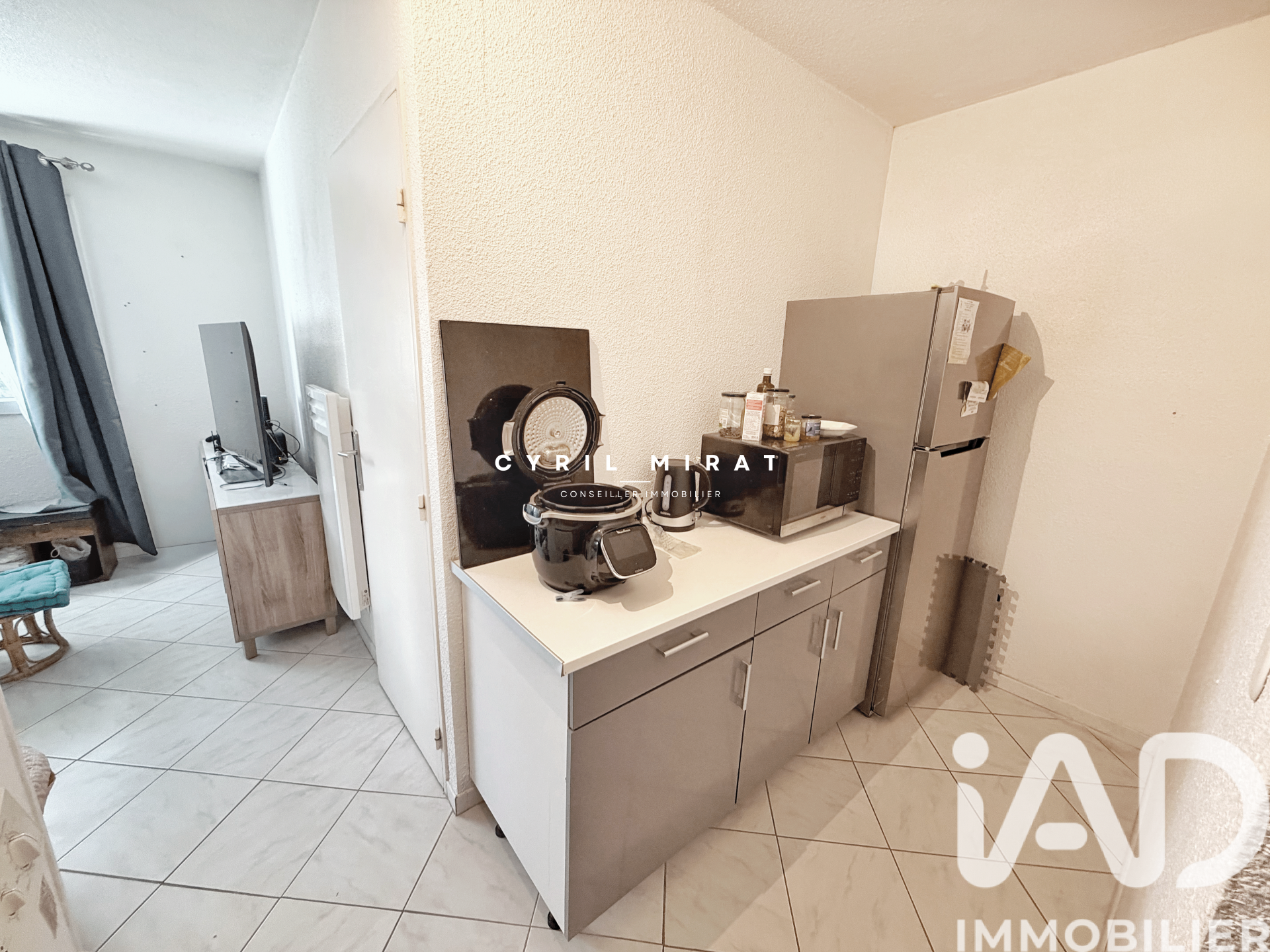 Vente Appartement 2 pièces - Photo 3