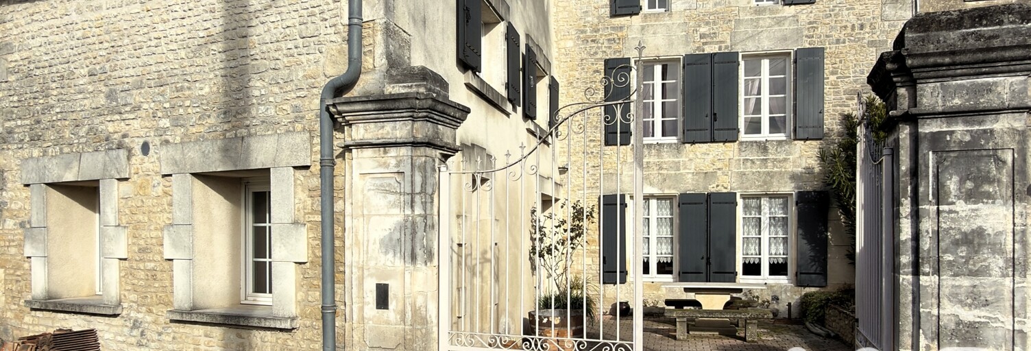 Maison 7 Pièces 200 m² à vendre à Les Métairies (16200)