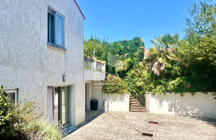 VAUX-SUR-MER VILLA FAMILIALE 1978 D'ARCHITECTE RENOVEE - 800 — photo 4