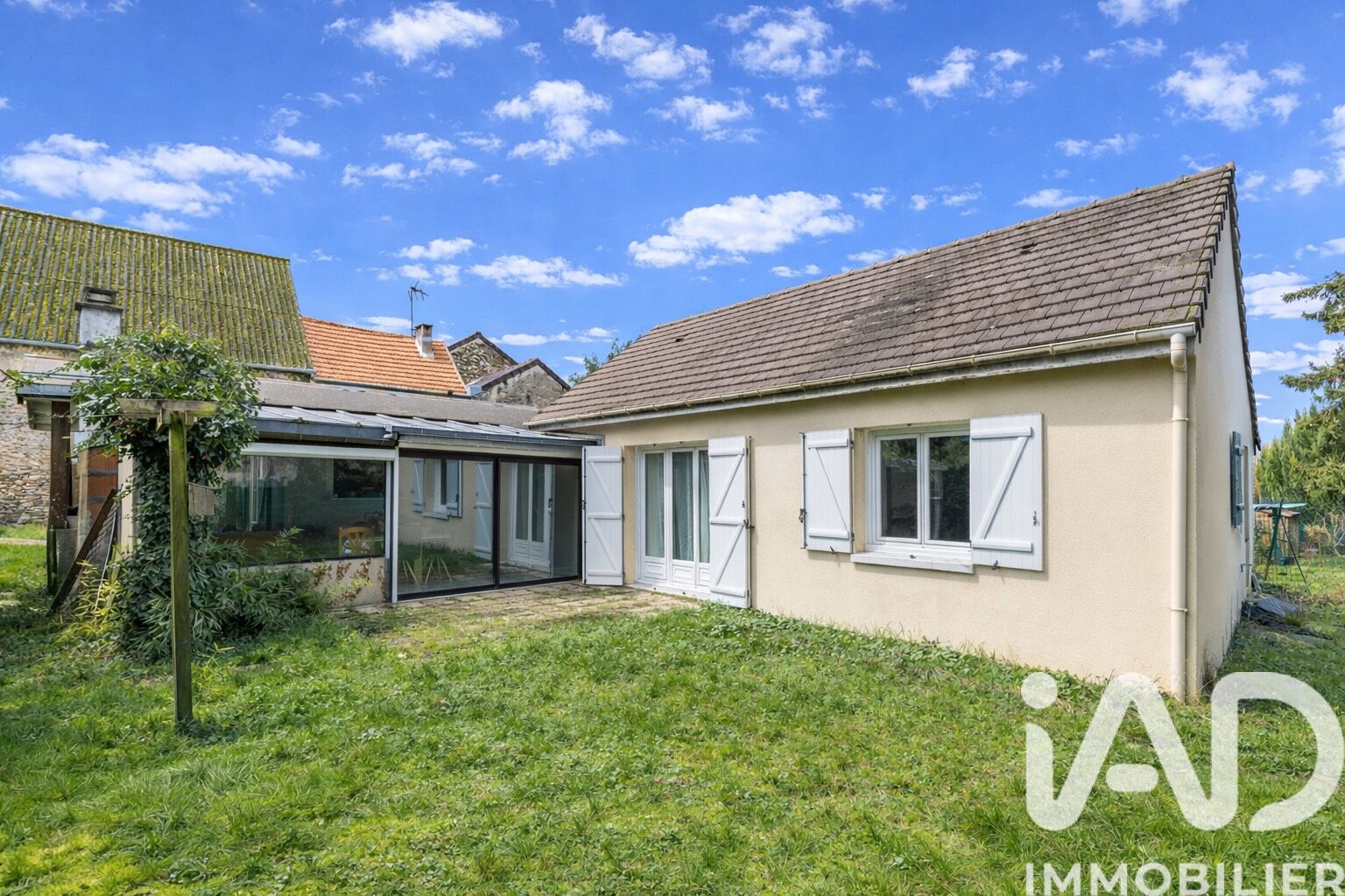Grigny - 101m² - 5p. - 3ch.