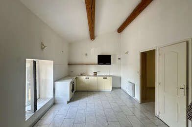 Appartement 3 pièces 563 €