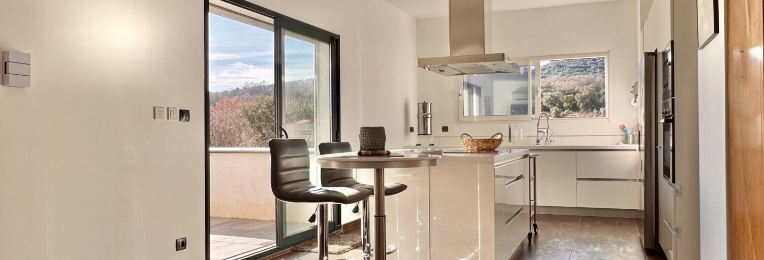 Maison 5 Pièces 209 m² à vendre à Boucoiran-et-Nozières (30190)