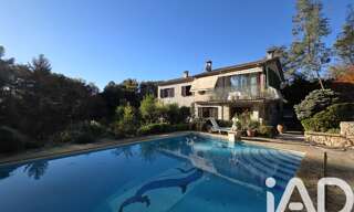 Maison 9 Pièces 295 m² à vendre à Vence (06140)