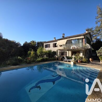 Maison 9 pièces 1045000 €