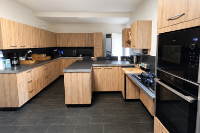 Maison 9 pièces 160000 €