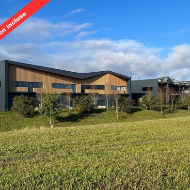 Commerce  689450 €