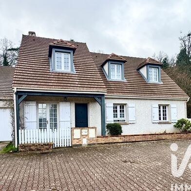 Maison 8 pièces 321000 €