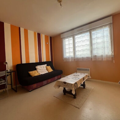 Appartement 1 pièces 400 €