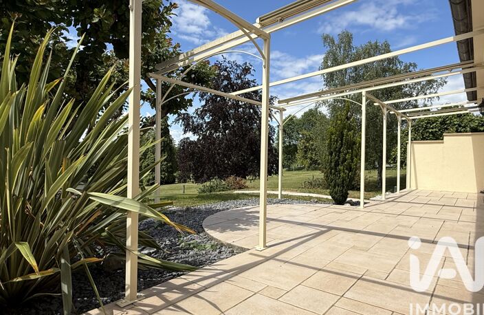 Vente Maison/villa 7 pièces — photo 2
