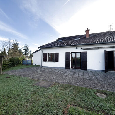 Maison 5 pièces 750 €