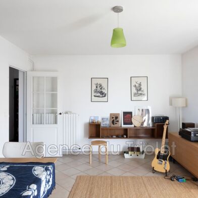 Appartement 3 pièces 243800 €