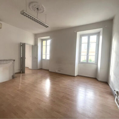 Appartement 7 pièces 567000 €