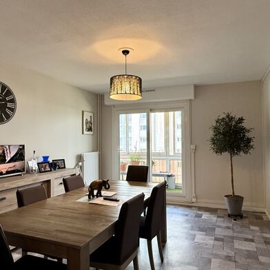 Appartement 3 pièces 156000 €