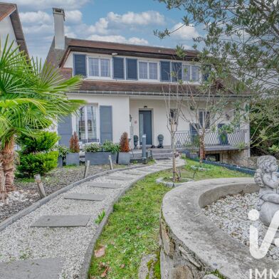 Maison 7 pièces 599000 €