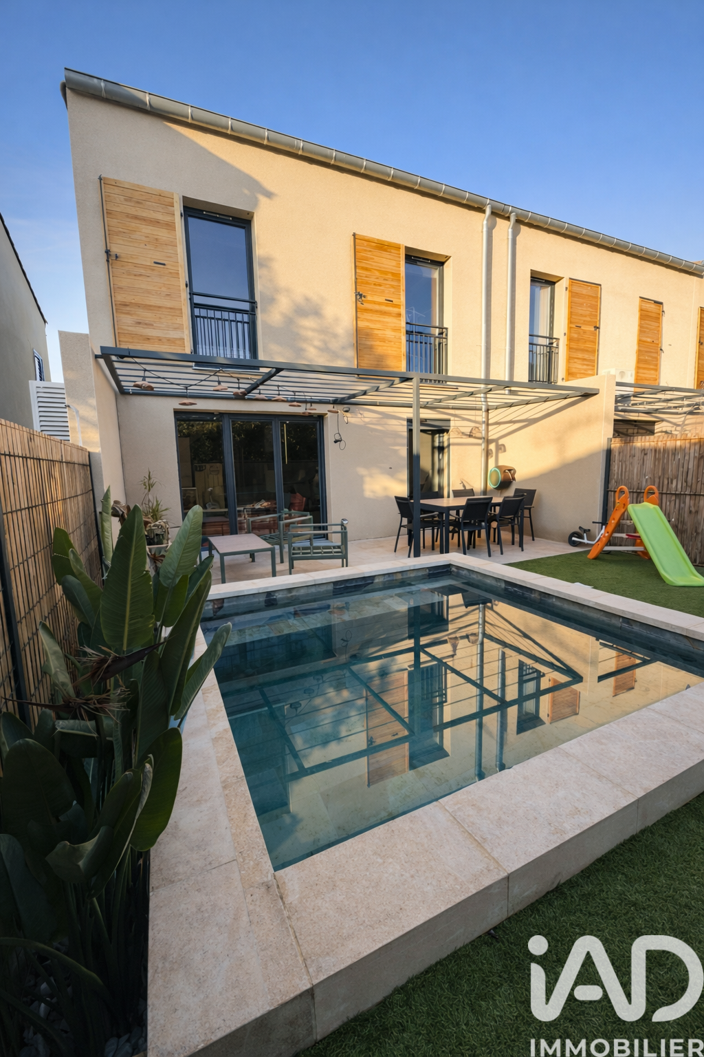 Mouries - 87m² - 4p. - 3ch.