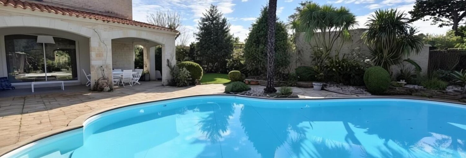 Maison 8 Pièces 217 m² à vendre à Lagord (17140)