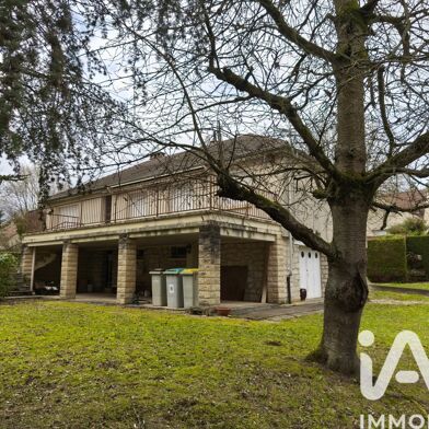 Maison 7 pièces 450000 €