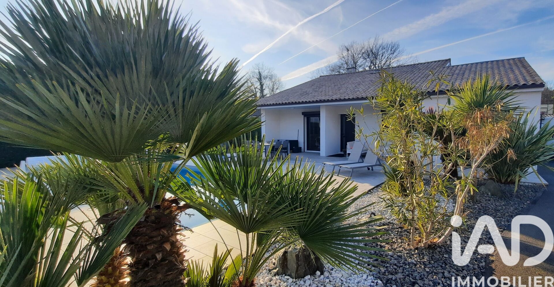 St-Jean-D-Illac - 213m² - 7p. - 5ch.