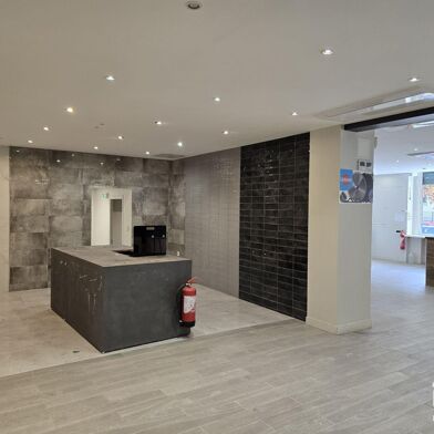 Commerce  1110000 €