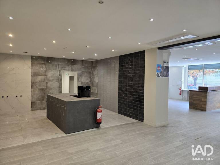Vente Murs commerciaux 557 m&sup2; — photo 1