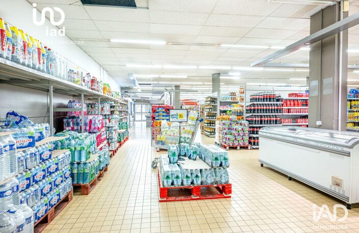 Vente Murs commerciaux 1 900 m&sup2; — photo 5