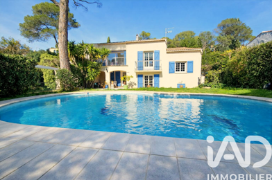 Maison 8 pièces 731500 €