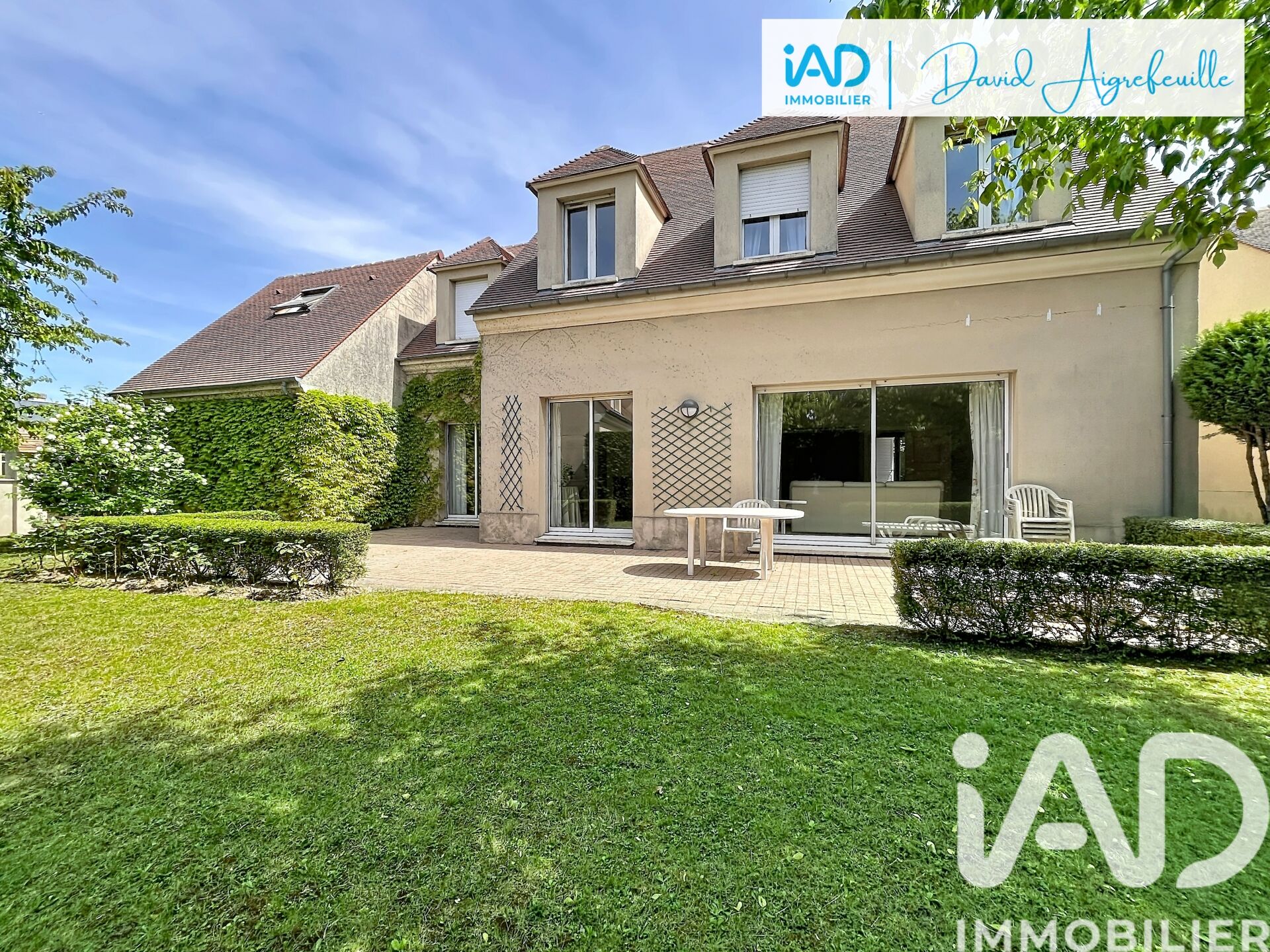 Maison à vendre, 8 pièces, 210 m², Louveciennes