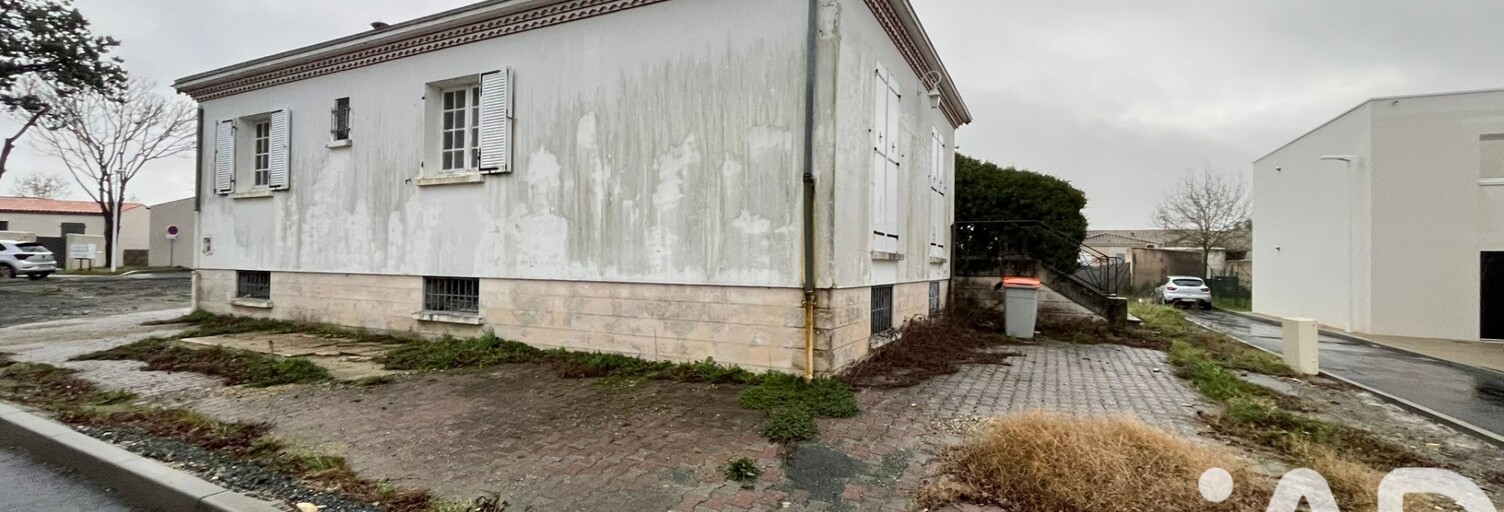 Maison 5 Pièces 300 m² à vendre à Clavette (17220)