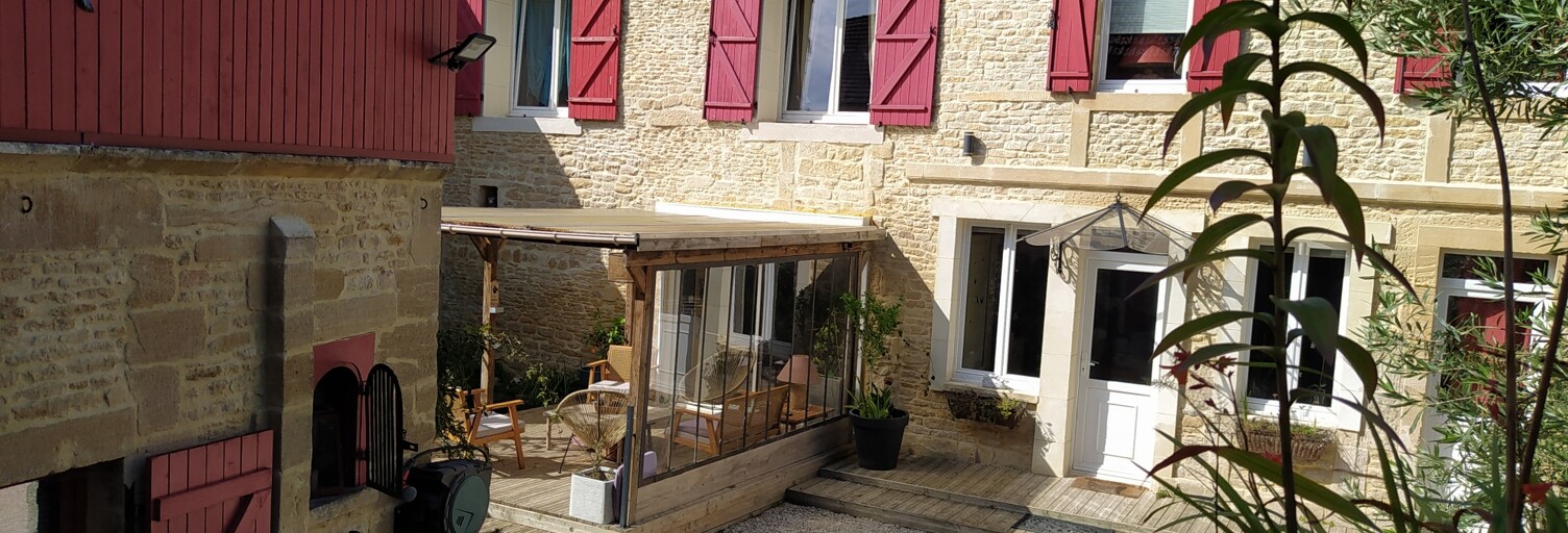 Maison 7 Pièces 195 m² à vendre à Bény-sur-Mer (14440)