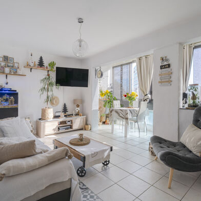 Appartement 3 pièces 160500 €