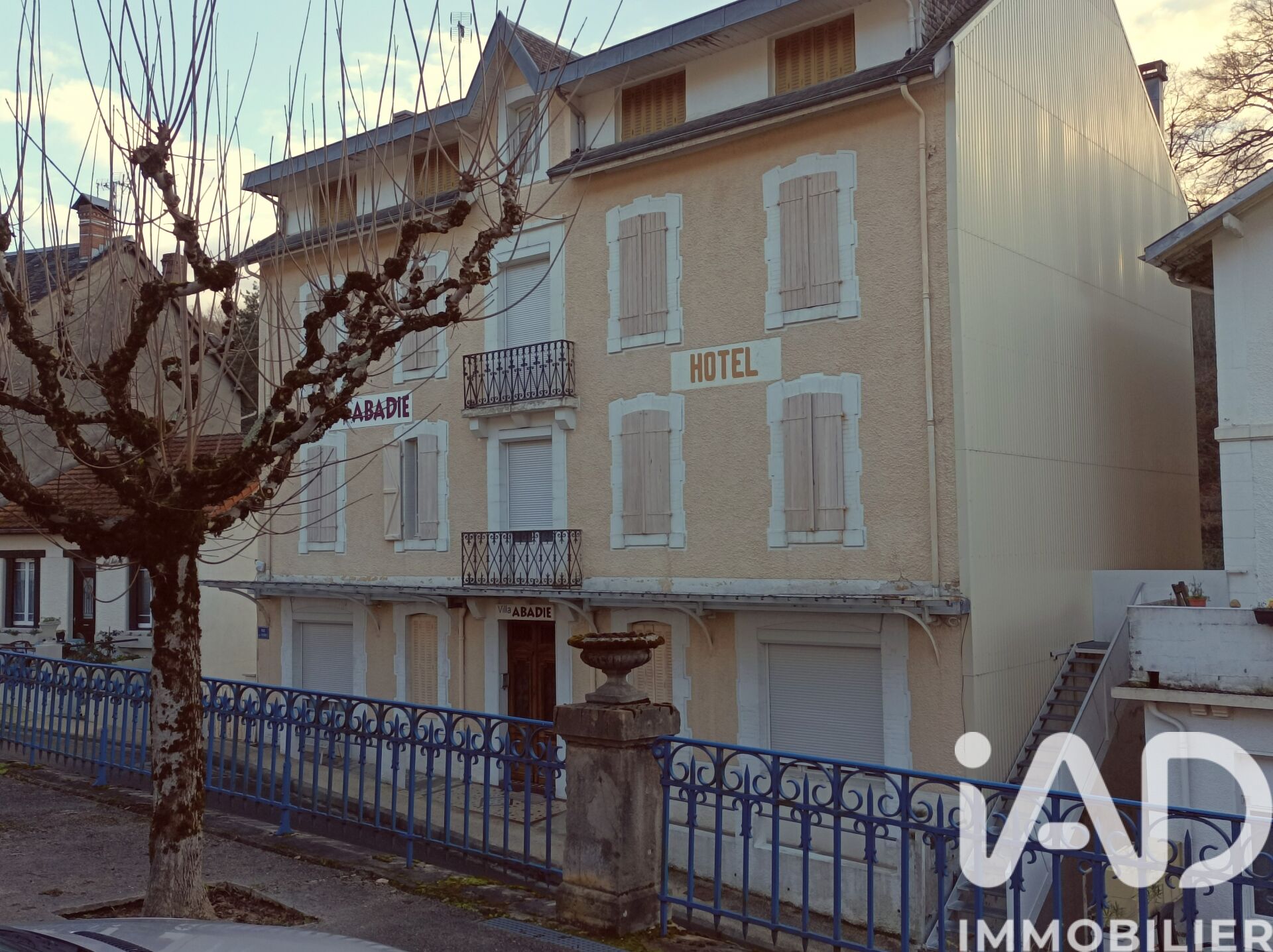 Vente Immeuble 562 m² - Photo 2