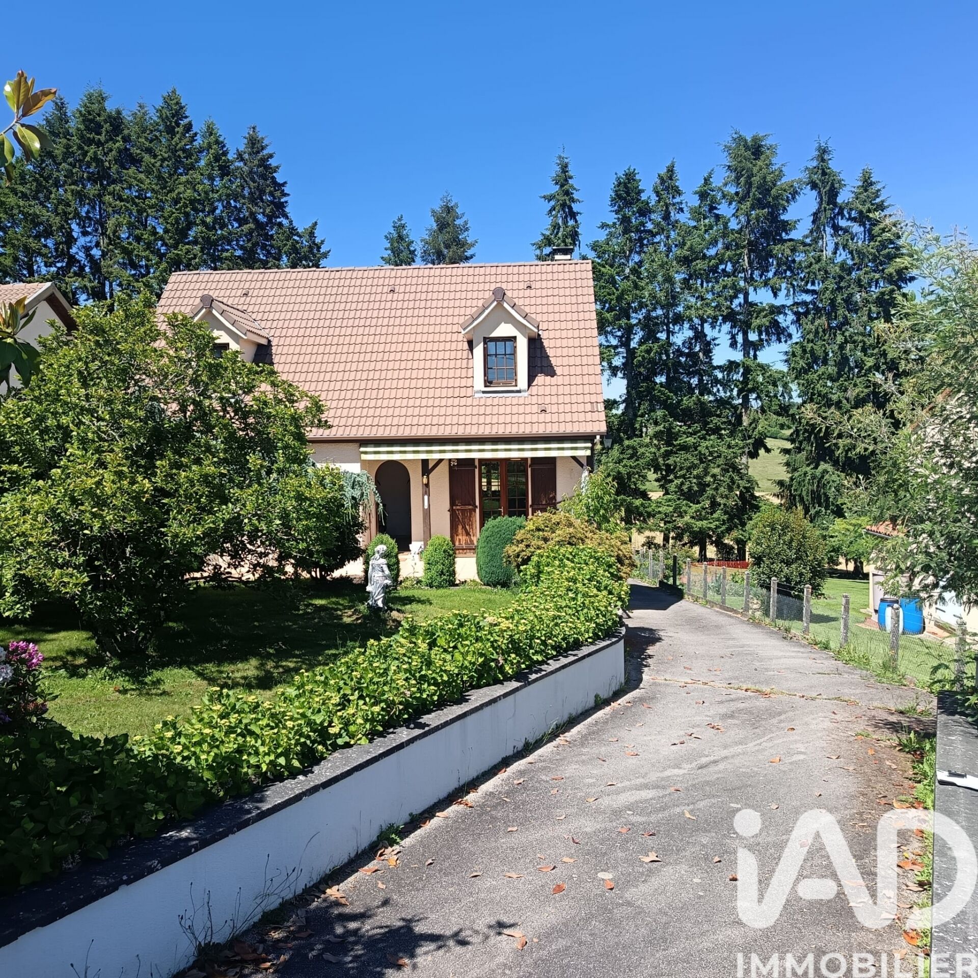 Maison à vendre, 5 pièces, 122 m², Nexon