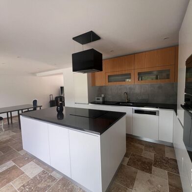 Maison 5 pièces 590000 €