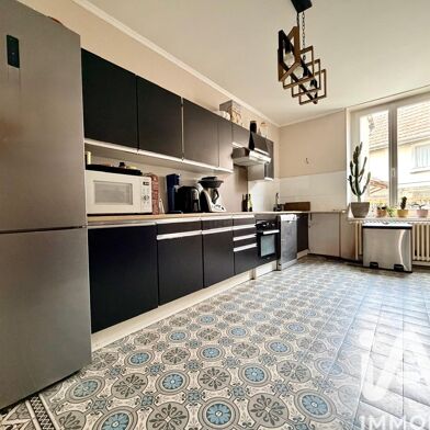 Maison 5 pièces 279000 €