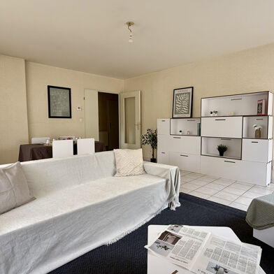 Appartement 5 pièces 298600 €