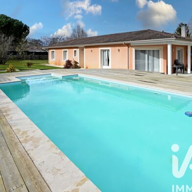 Maison 6 pièces 449000 €