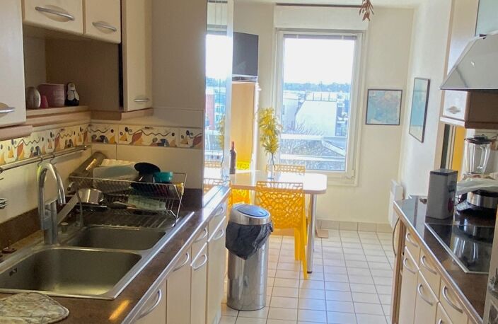Vente Appartement 5 pièces — photo 2