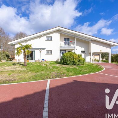 Maison 6 pièces 590000 €