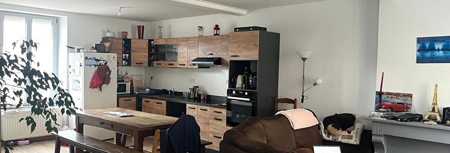 Maison 4 Pièces 85 m² à louer à Chazelles-sur-Lyon (42140)