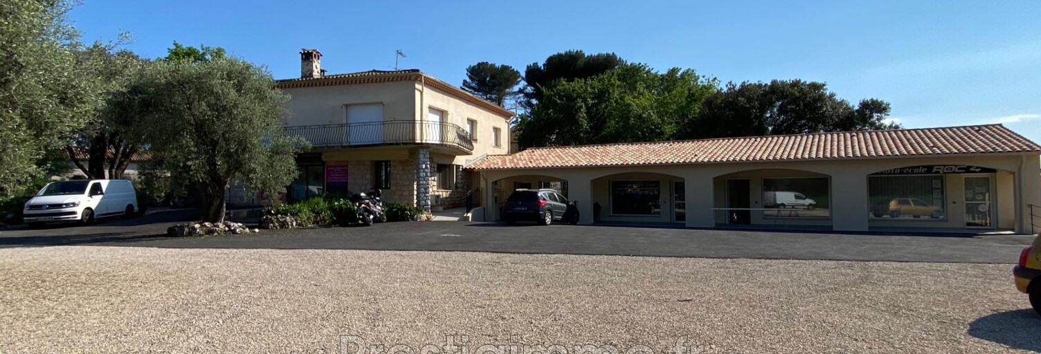 Bureau  80 m² à louer à Roquefort-les-Pins (06330)