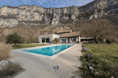 Maison 6 pièces 499000 €