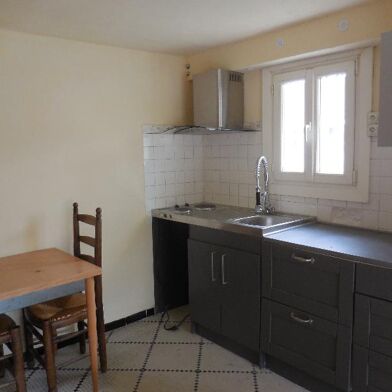 Appartement 2 pièces 750 €