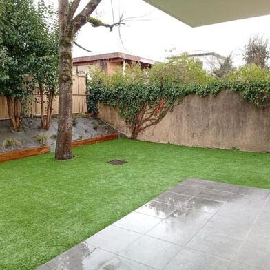 Appartement 3 pièces 838 €