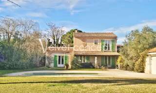 Maison 6 Pièces 150 m² à vendre à Biot (06410)