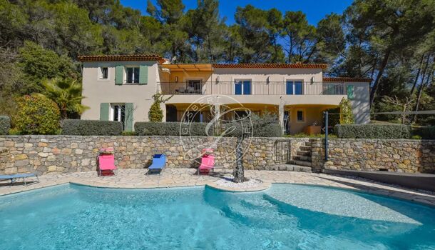 Villa / Maison 8 pièces  à vendre Flayosc 83780