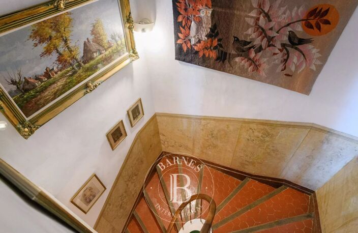 MARSEILLE – CHÂTEAU GOMBERT – Superbe bastide Belle Époque de 28 — photo 5