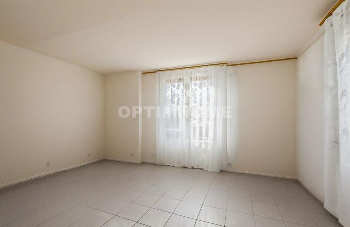 Appartement à 3 pièces- Investissement - BOBIGNY (93) — photo 3