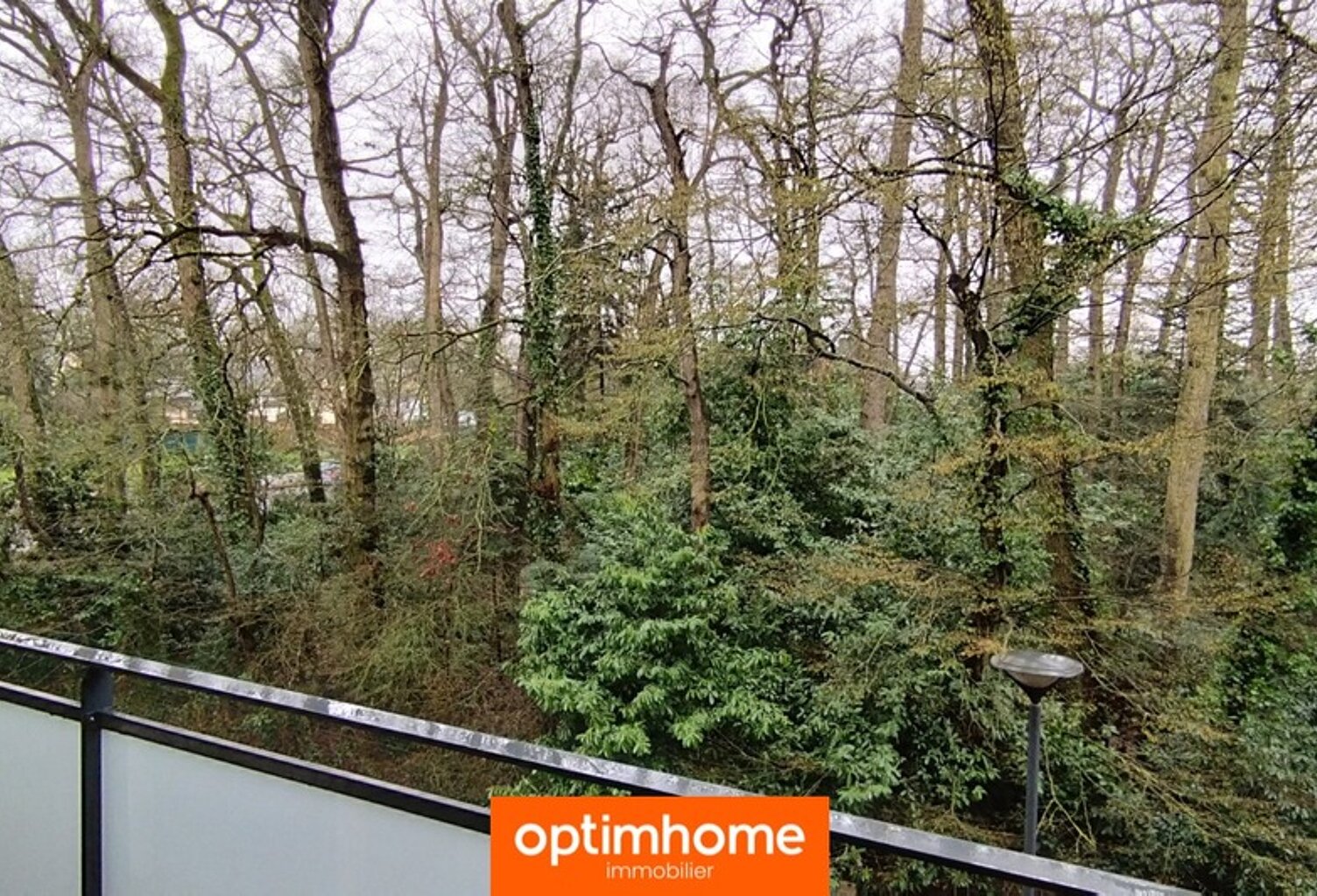 Appartement T3 lumineux avec balcon et parking couvert — photo 1