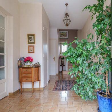 Maison 7 pièces 530000 €