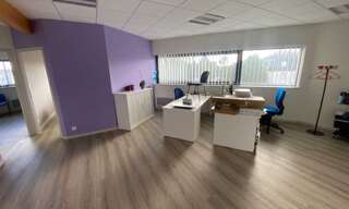 Bureau  107 m² à louer à Saint-Martin-des-Champs (29600)